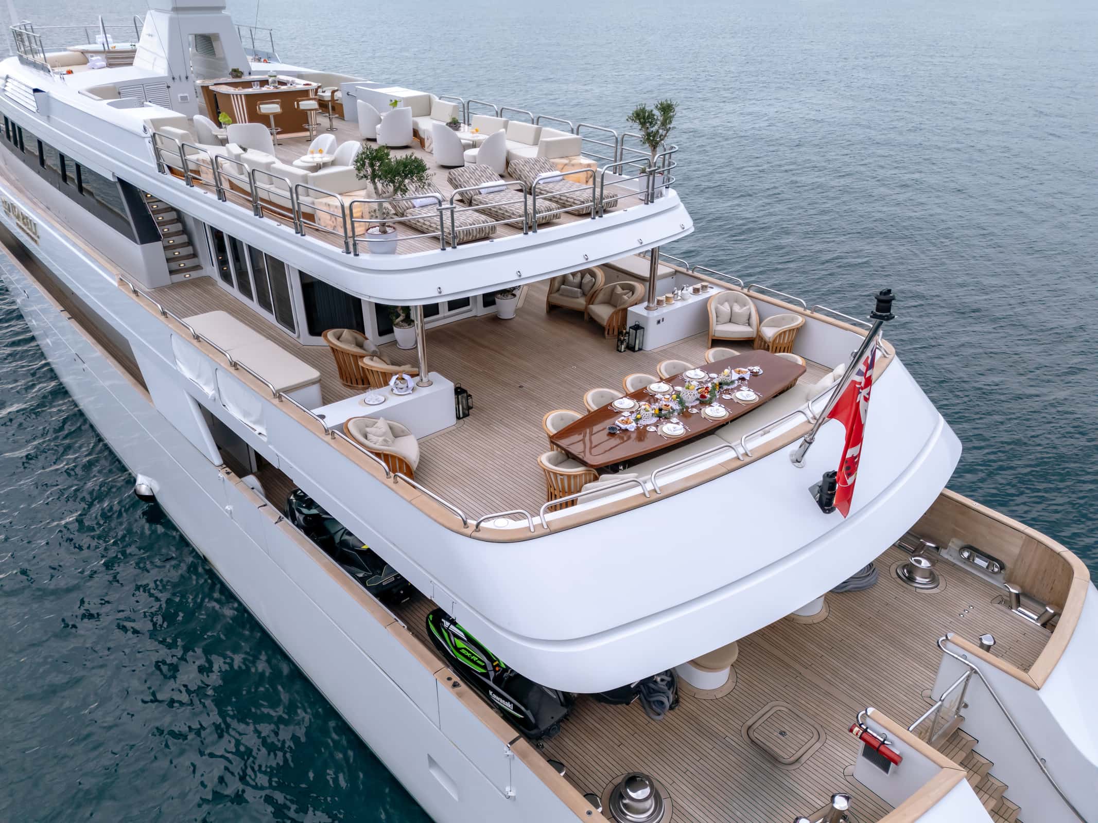 Isabell yacht side profile