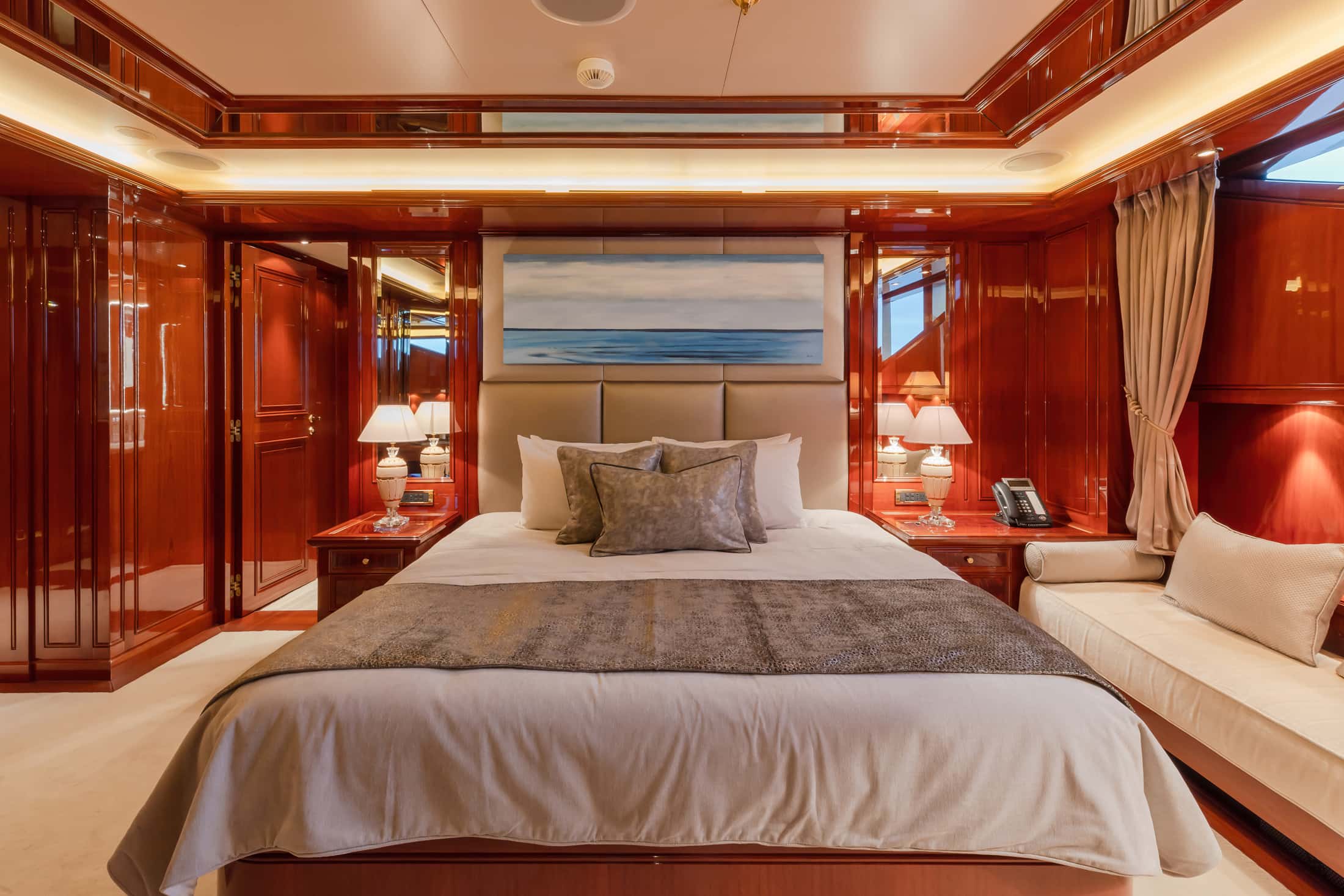Joia Interior View 11
