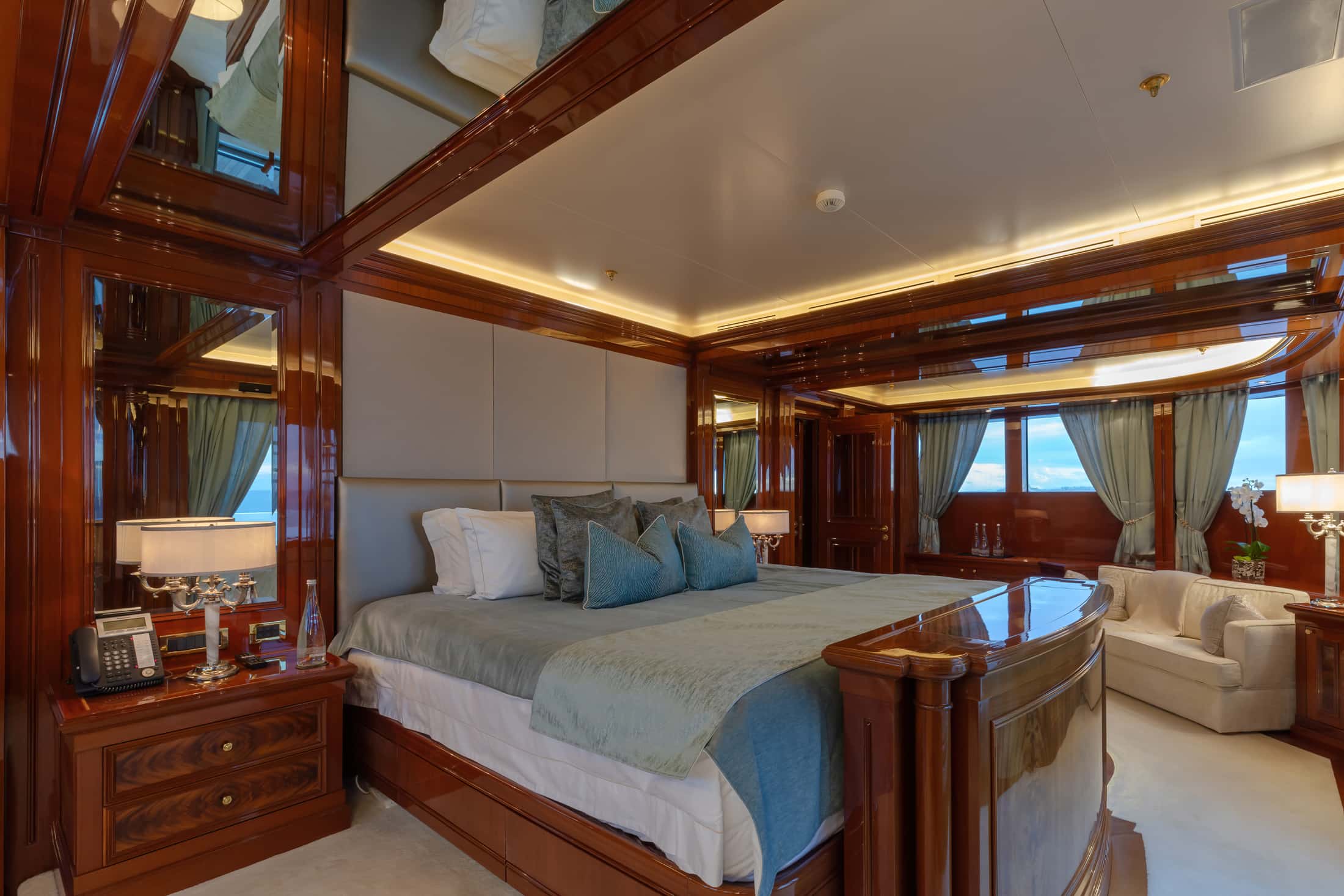 Joia Interior View 9